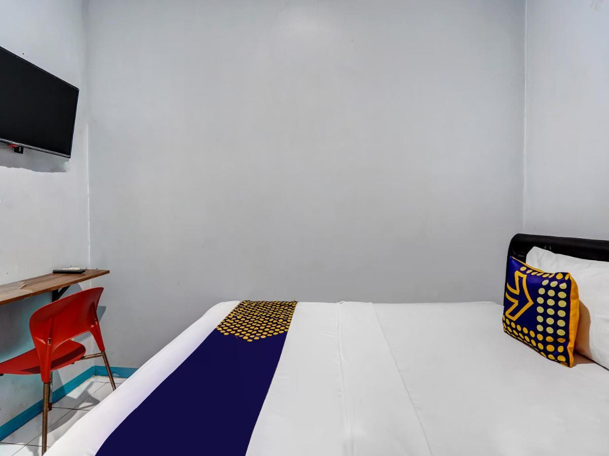 Spot On 90147 Gosepa Ambengan Plaza Hotel Surabaya Luaran gambar